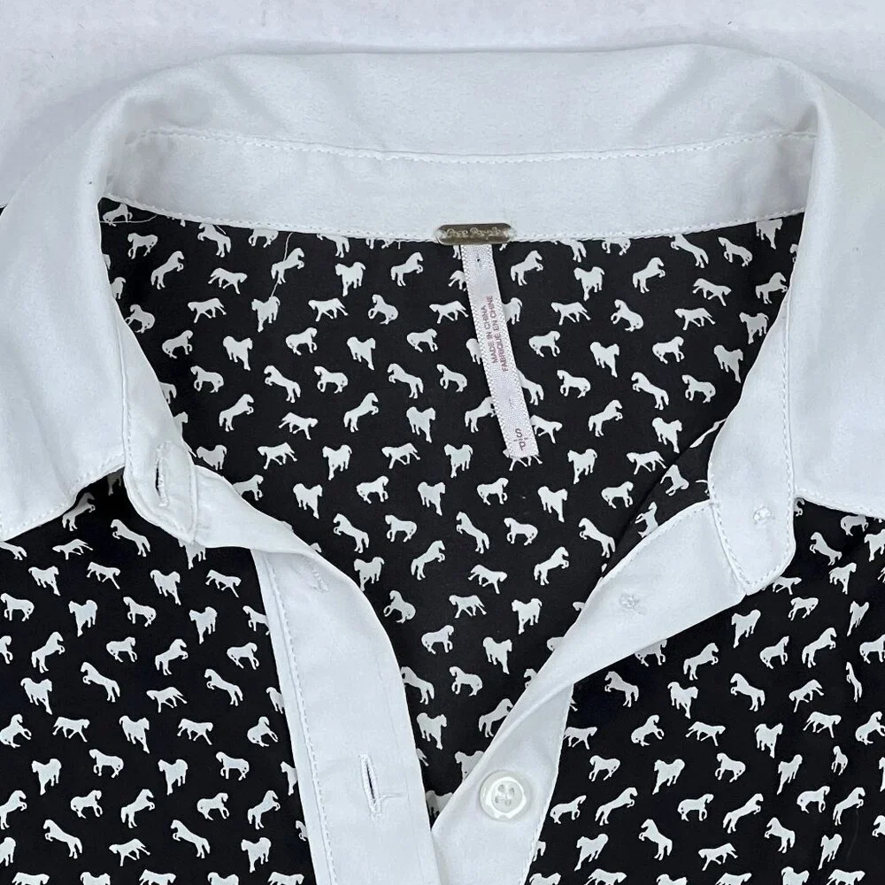 Free People Horse‎ Print Boyfriend Blouse V-Neck Button-Down Shirt Size S - NWOT